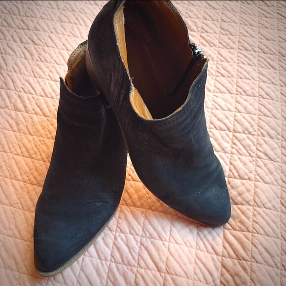 FRANCO SARTO -  Laslo Black leather Ankle Bootie pointed toe side zip -  8,5 - Picture 4 of 9